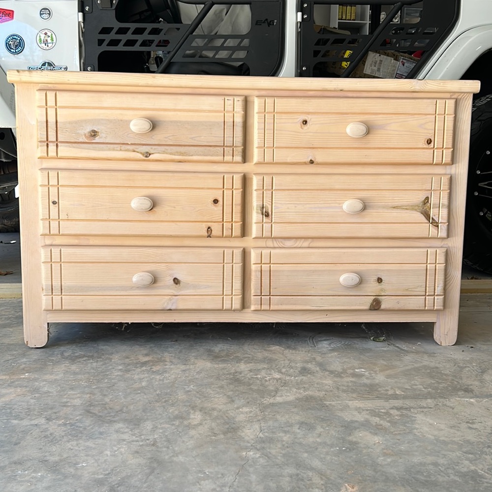 Dresser - plain
